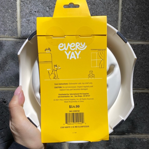 EveryYay “Take It Slow” Pet Bowl Feeder - Picture 2 of 2